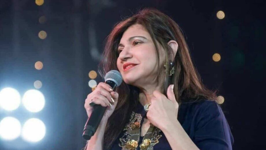 अलका याग्निक के 5 रोमांटिक गीत जो आपके चेहरे पर मुस्कान लाएगा