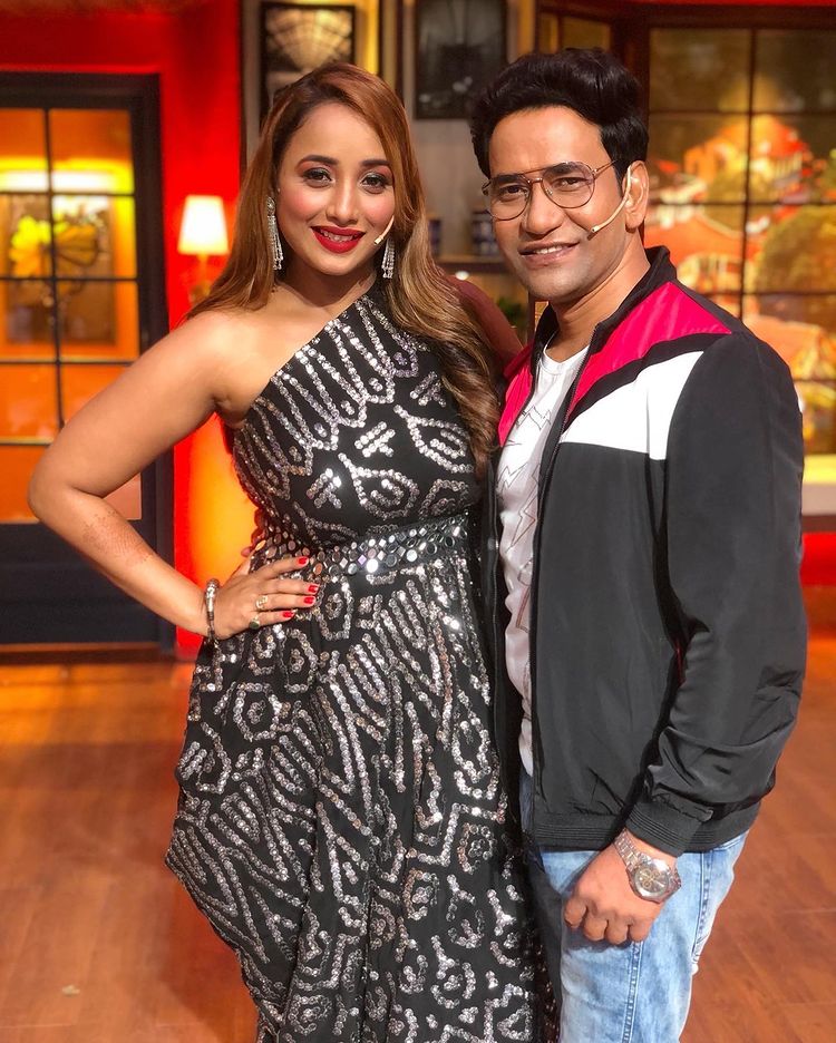 दिनेश लाल यादव को उनके जन्मदिन के अवसर पर भोजपुरी इंडस्ट्री की खूबसूरत राजकुमारियों द्वारा प्राप्त हो रही है ढेर सारी शुभकामनाएं, देखें तस्वीरें 701