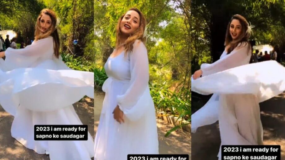 सपनों के सौदागर के इंतजार में खो गई है रानी चटर्जी, देखें विडियो