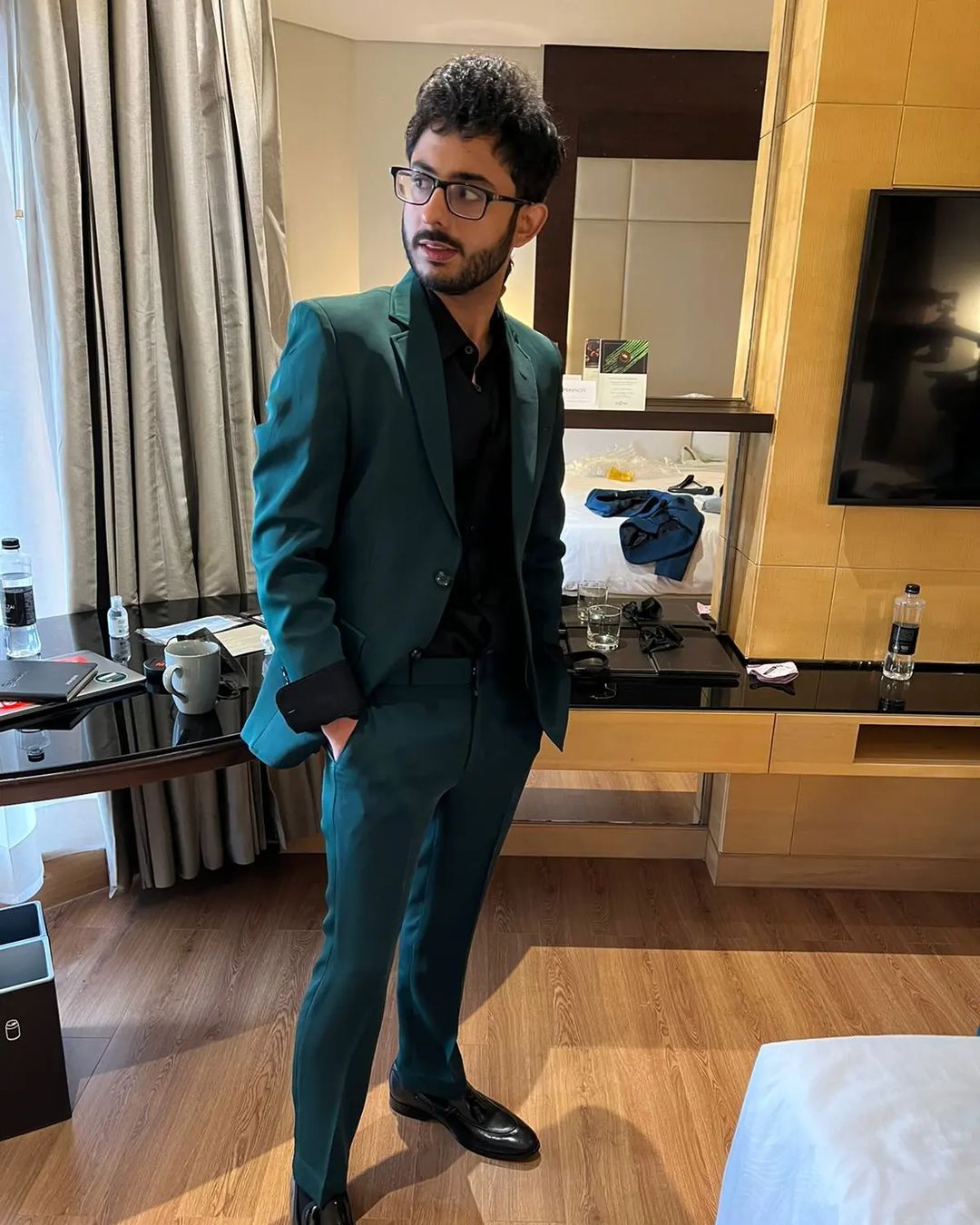 Ajay Nagar aka CarryMinati's style game is unique, see the gamer's stunning blazer suit avatar 5937