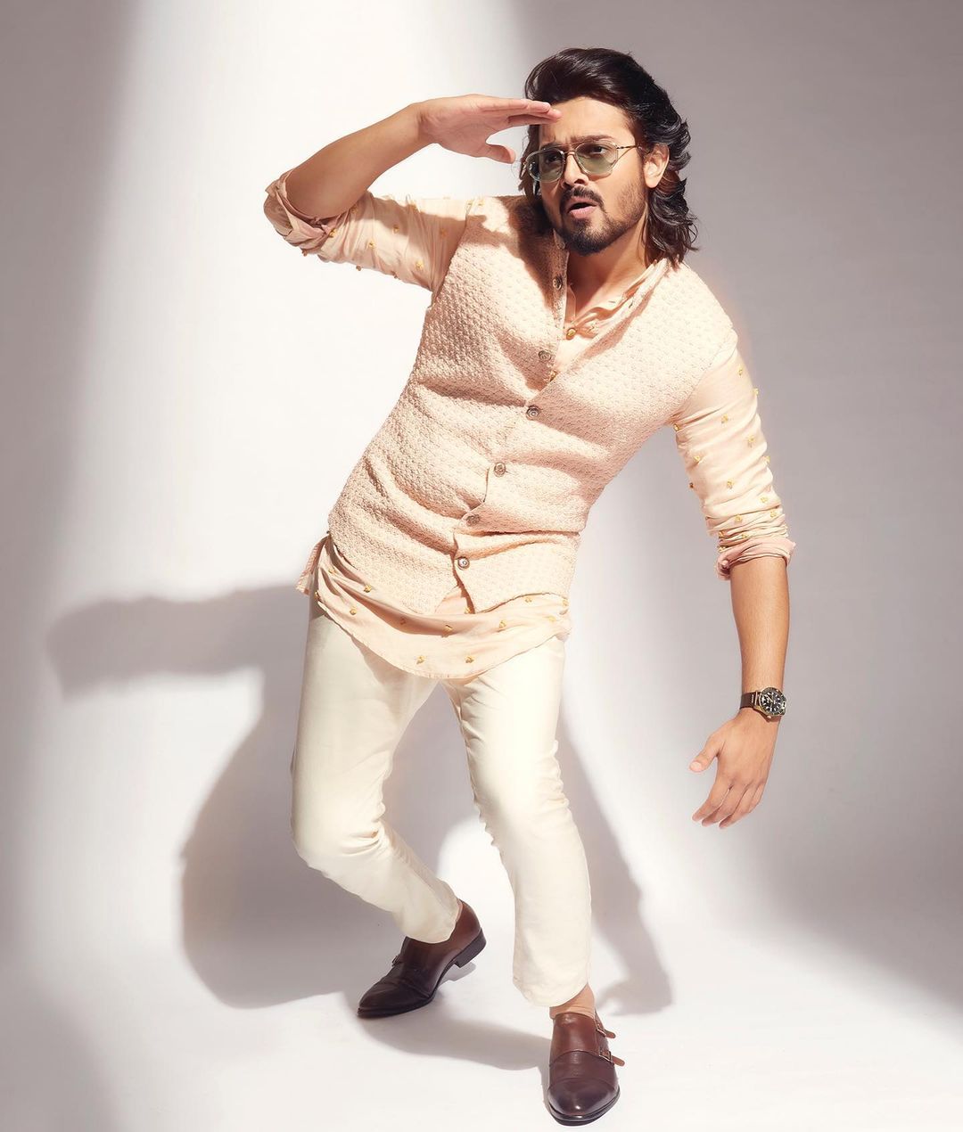 Ashish Chanchlani or Bhuvan Bam: Who looks more stylish in traditional outfit? 4508