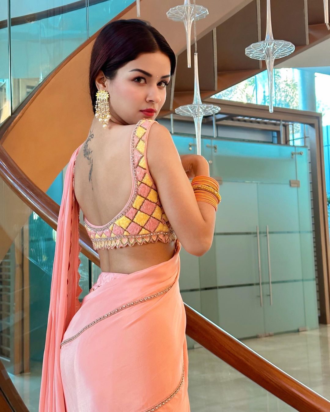 Avneet Kaur shared a very beautiful picture in saree 4710