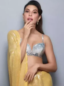 निराले स्टाइल से दिलों में आग लगाना जानती है जैकलीन फर्नाडीज