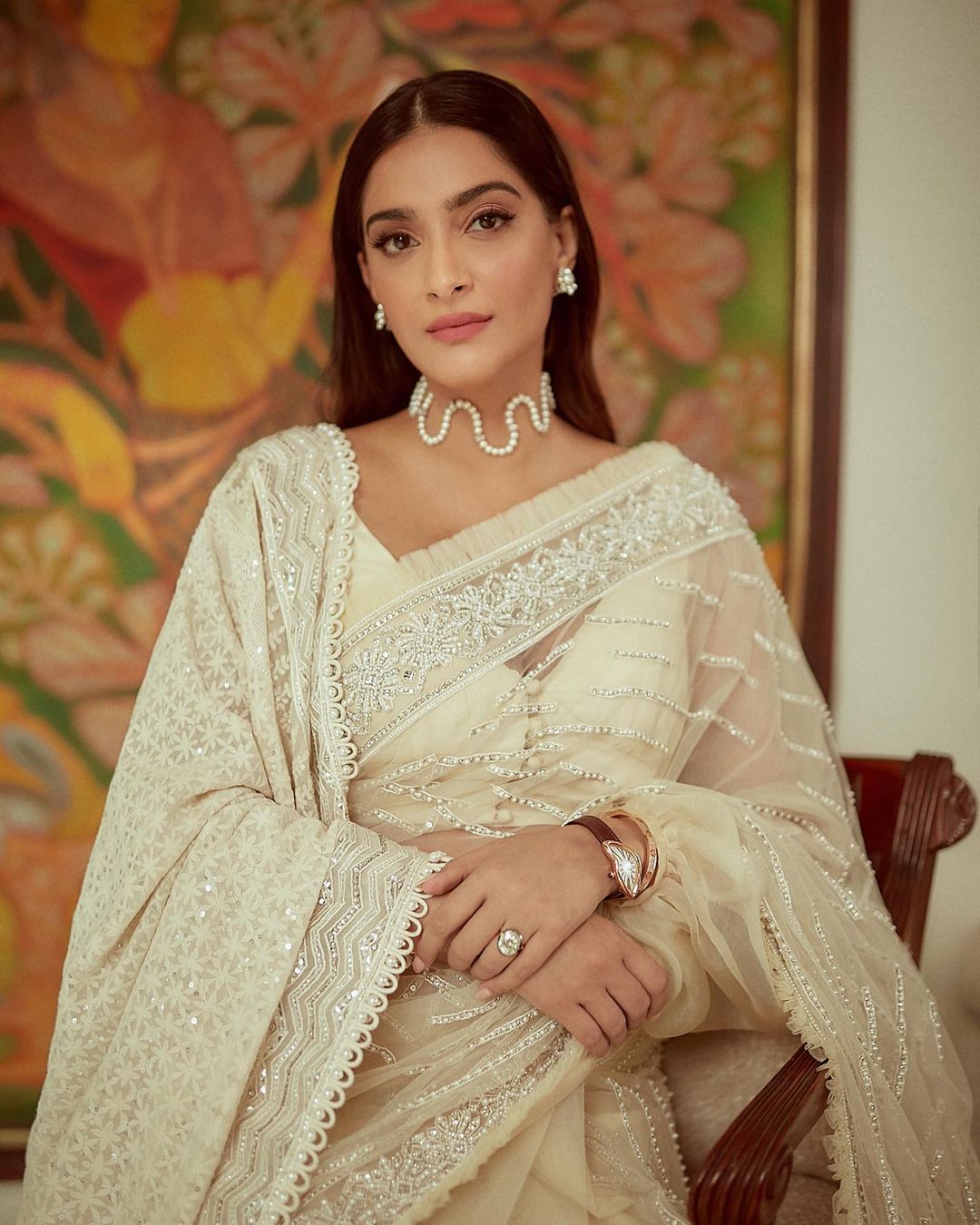 Deepika Padukone or Sonam Kapoor: Who looked stunning in white pearl saree? 4563