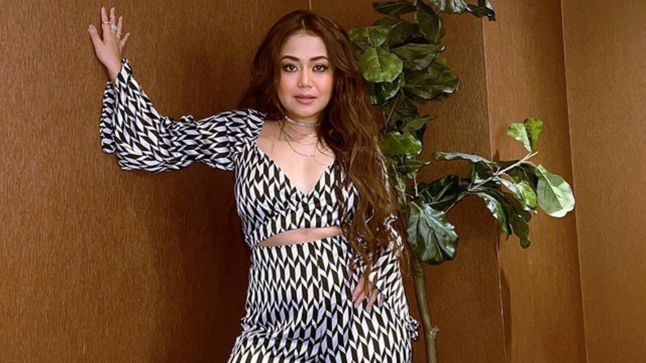 काला चश्मा से लेकर सनी सनी तक: नेहा कक्कड़ के इन पार्टी सॉन्ग को सुनकर थिरकने पर मजबूर हो जाएंगे आप, देखें पुरी लिस्ट