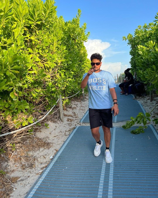 Kuldeep Yadav showed his love for nature 4401