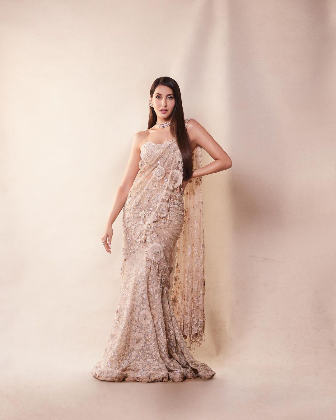 Nora Fatehi is leading the fashion game, see proof 5725