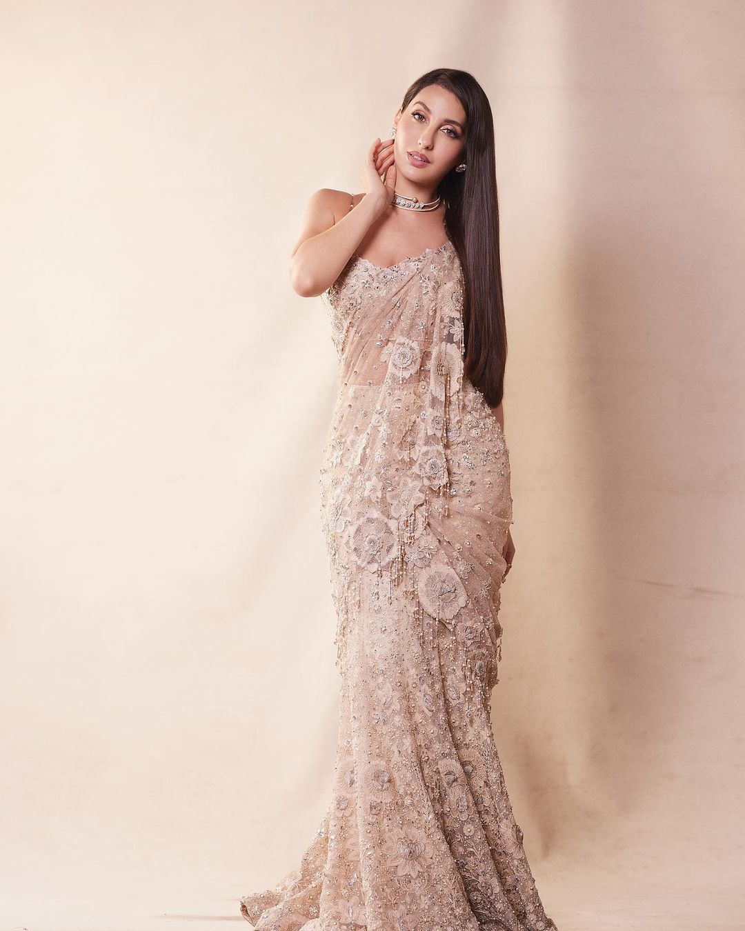 Nora Fatehi is leading the fashion game, see proof 5726