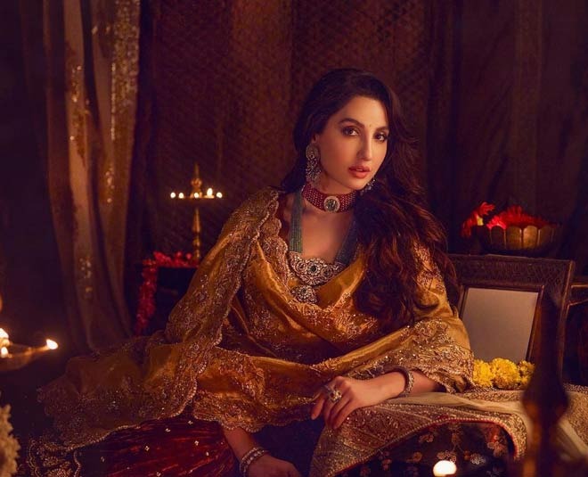 Nora Fatehi wreaked havoc in saree and heavy jewellery, fans were blown away by the look 7429