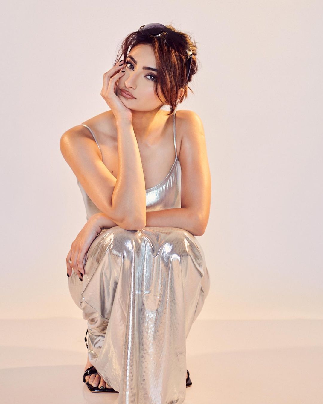 Palak Tiwari is enthralling everyone with her metallic bodycon dress, see proof 5887