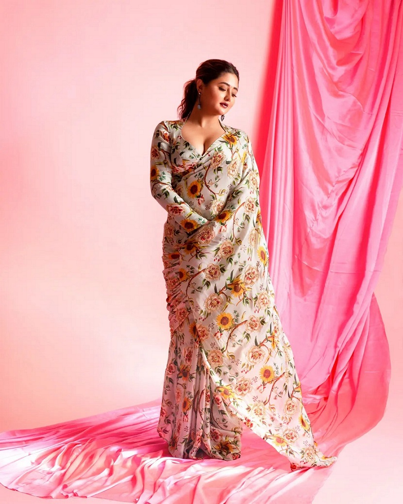 Rashmi Desai or Devoleena Bhattacharjee: Who created havoc in the floral saree? 7060