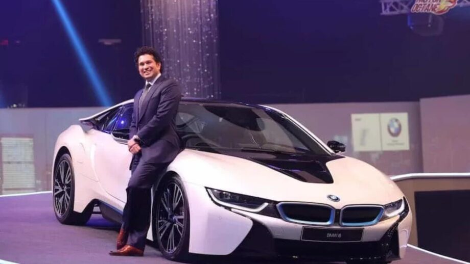 सचिन तेंदुलकर है कार शौकीन, देखिए उनके कार कलेक्शन