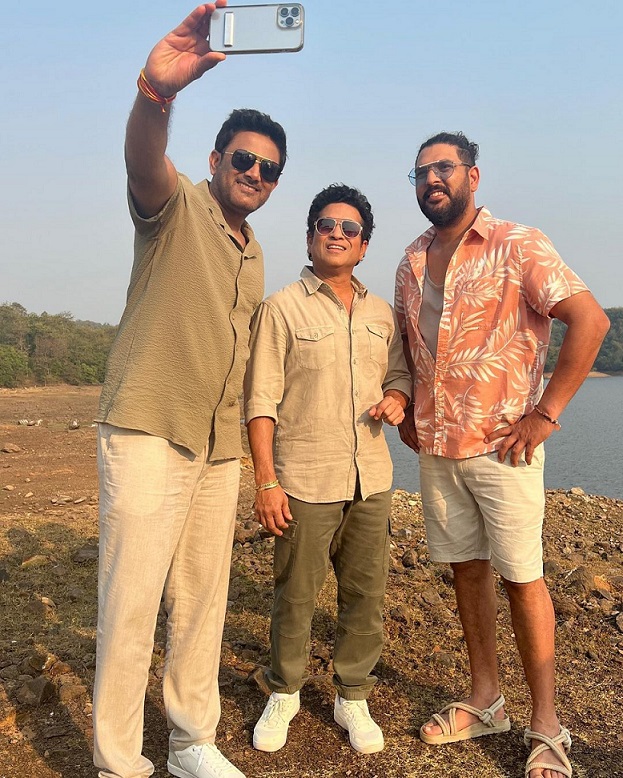 Sachin Tendulkar shares adorable tableaux, 3 legends of Indian cricket team seen in one frame 5516