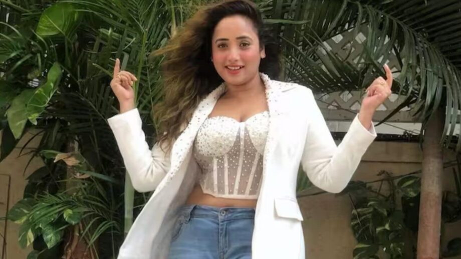 मंदिर में शूटिंग करने के लिए साहिबा अंसारी बनी रानी चटर्जी, जाने पुरी बात