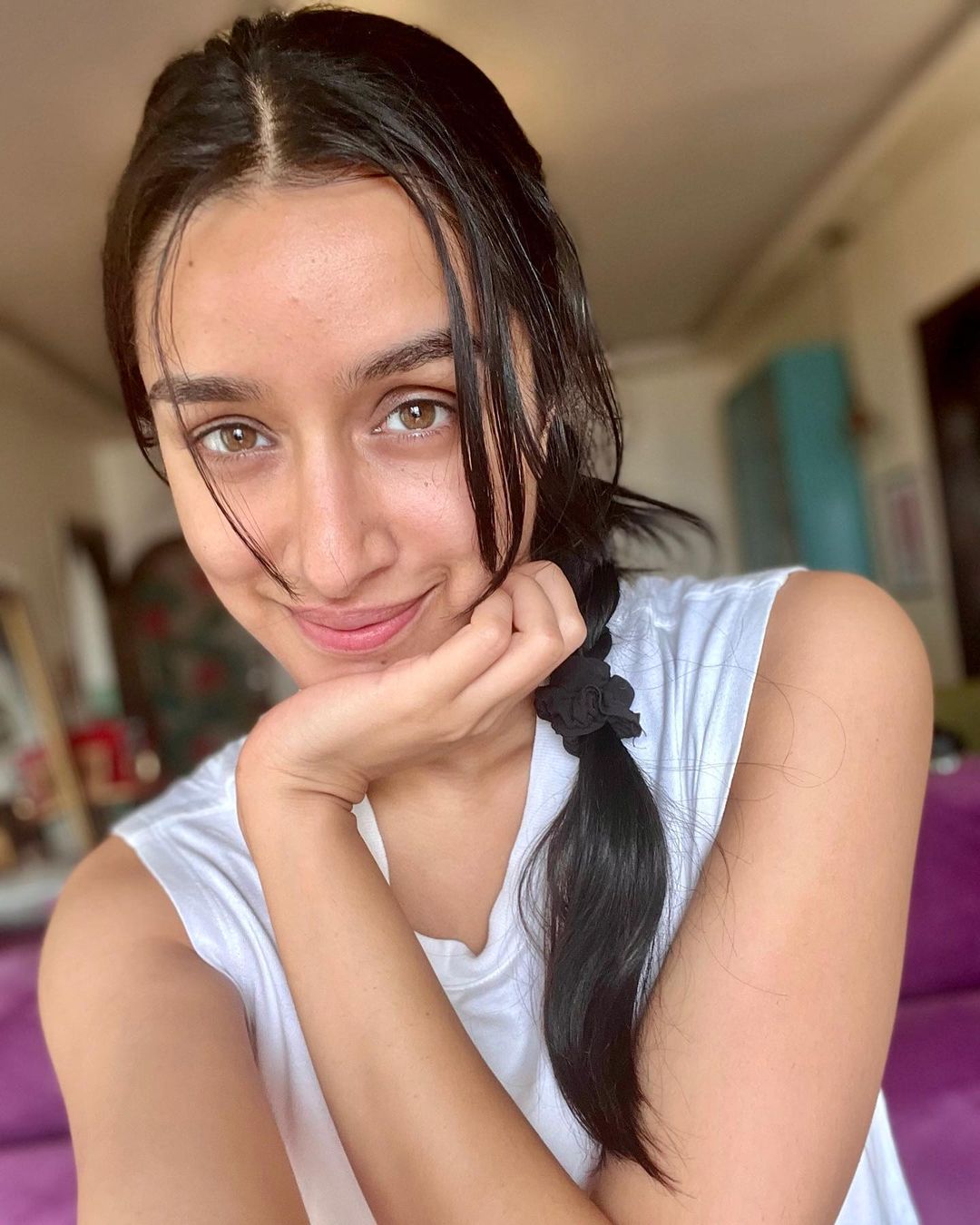 Shraddha Kapoor looks very beautiful even without makeup, see the no makeup look of the actress 5437