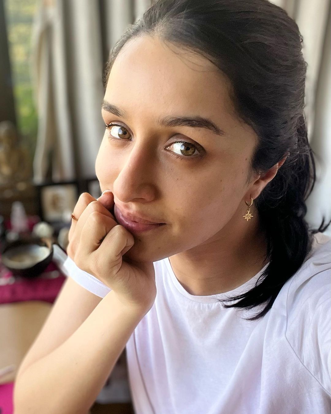 Shraddha Kapoor looks very beautiful even without makeup, see the no makeup look of the actress 5440