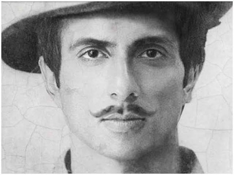 Sonu Sood shared some special pictures of Shaheed-e-Azam on Martyr's Day 7739