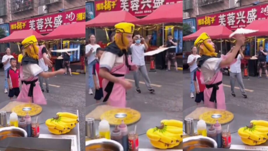 स्ट्रीट फूड शेफ का करामात दिखाते वीडियो हुआ वायरल