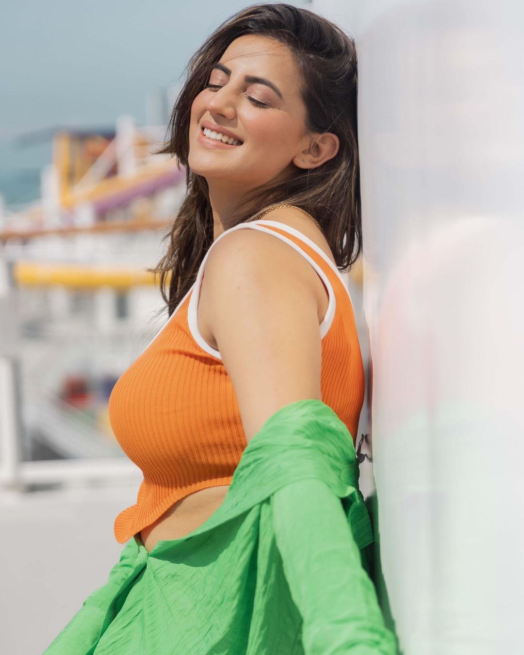 Akshara Singh's boldness hangs, fans hunted with these acts 9748