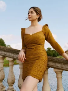 सारा तेंदुलकर की बोल्ड तस्वीरें!