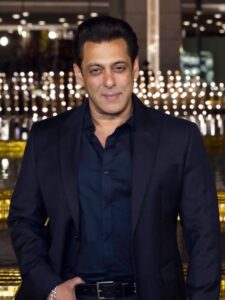 इन हिट फिल्मों की बदौलत सलमान खान हुए मालामाल