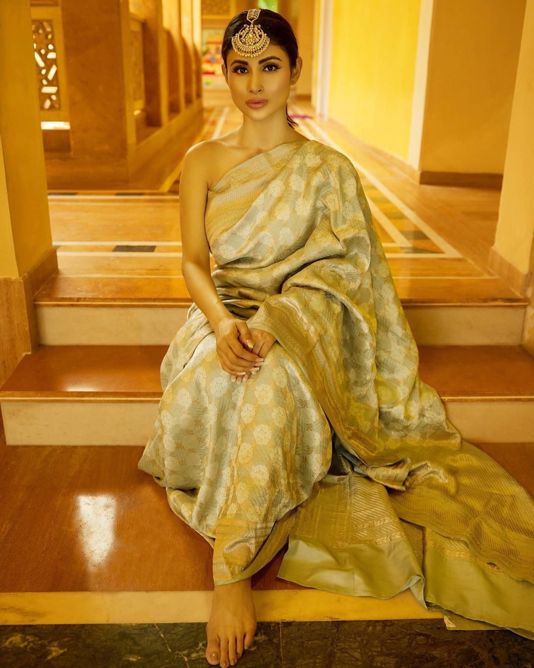 From Mouni Roy to Shraddha Arya: The killer style of these actresses seen in silk saree avatar 11626