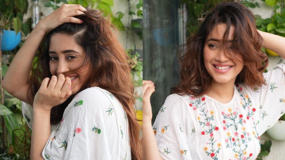 शिवांगी जोशी के इन अदाओं पर लाखों दिल हुए घायल