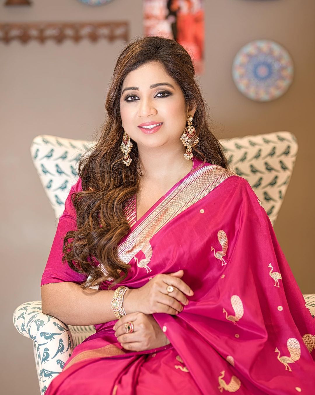 Shreya Ghoshal did the magic of beauty in a traditional saree look 9629