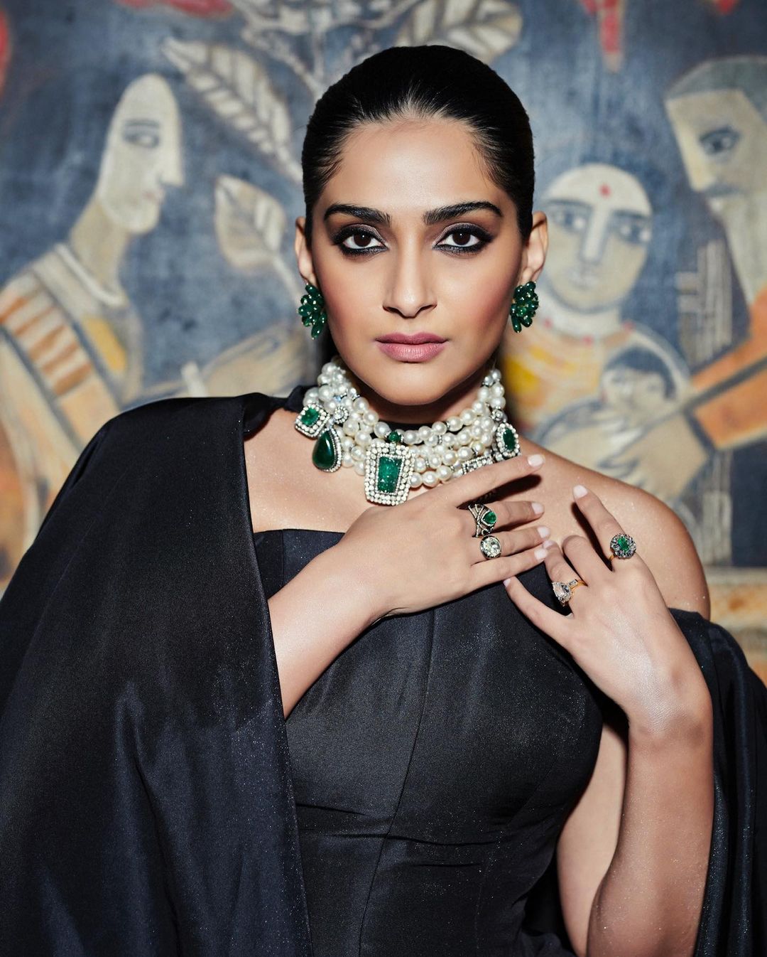 Sonam Kapoor's jewelery helps in enhancing her beauty, see proof 10224
