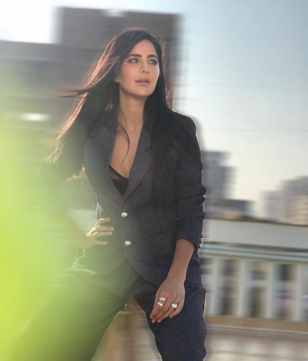 Tara Sutaria or Katrina Kaif: Which actress won your heart in pant suit style? 11154