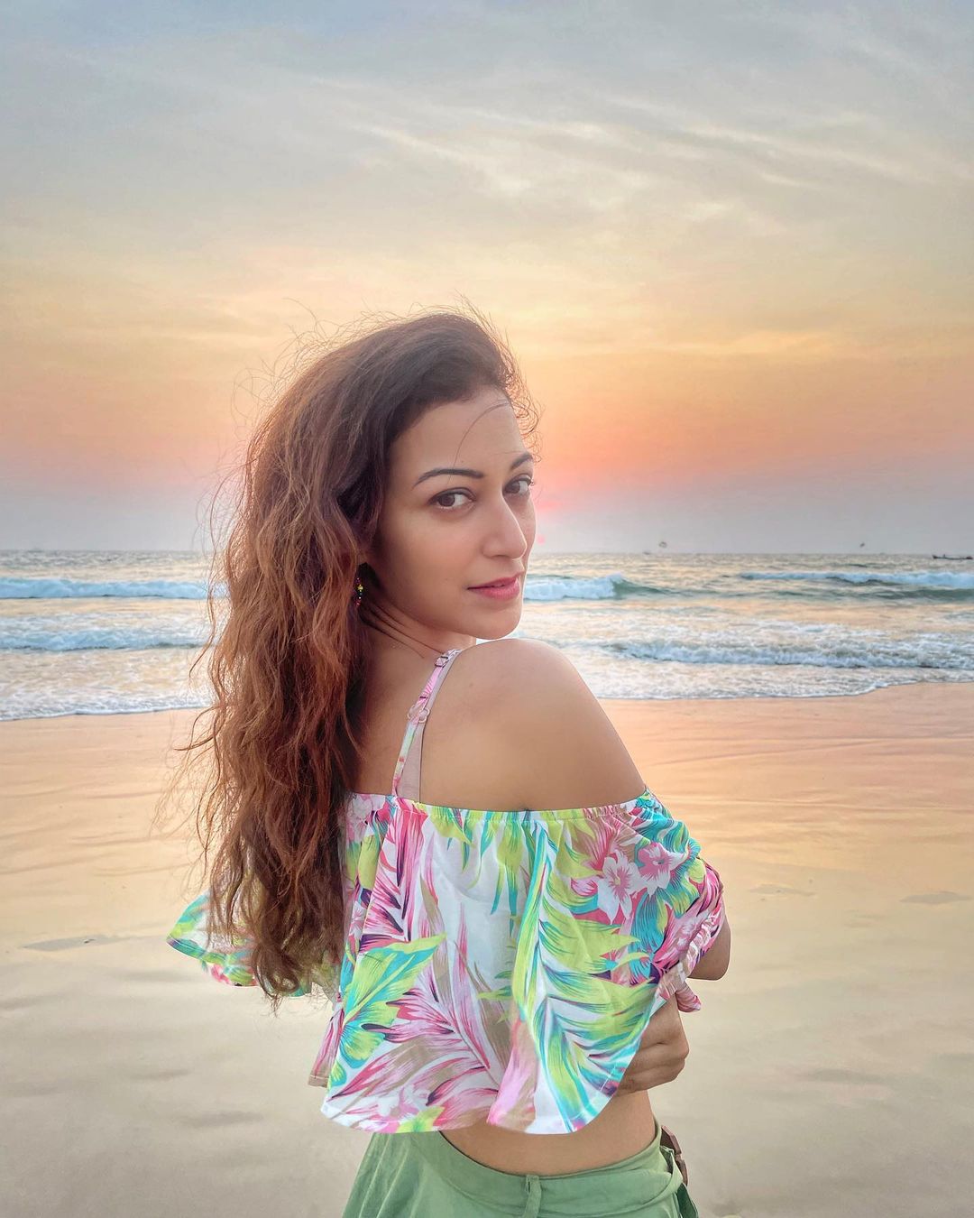 Tarak Mehta's simple sister-in-law Anjali runs the arrow of boldness behind the scenes, see photos 12242