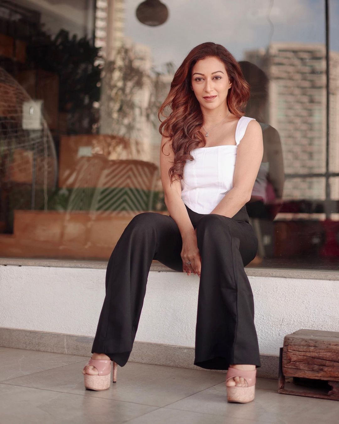 Tarak Mehta's simple sister-in-law Anjali runs the arrow of boldness behind the scenes, see photos 12243