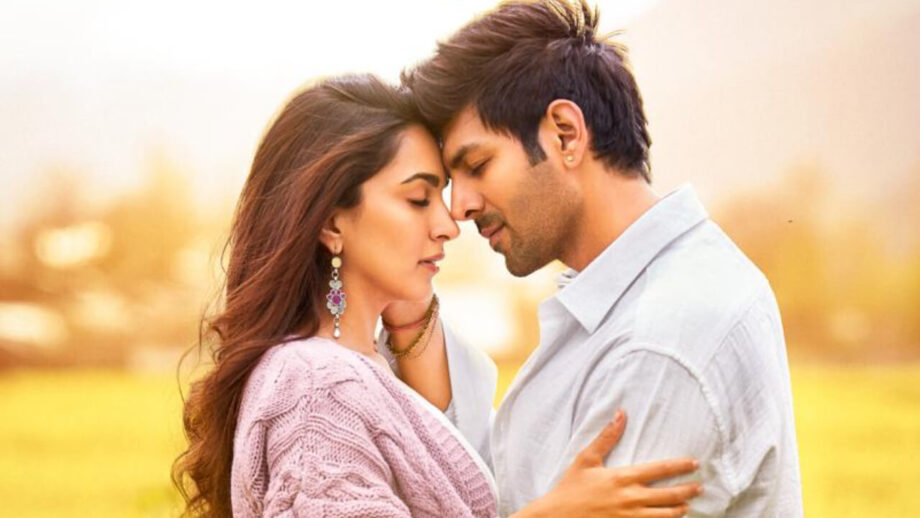 कार्तिक आर्यन और कियारा आडवाणी स्टारर ‘सत्यप्रेम की कथा’ के मेकर्स ने जारी किया रोमांटिक पोस्टर