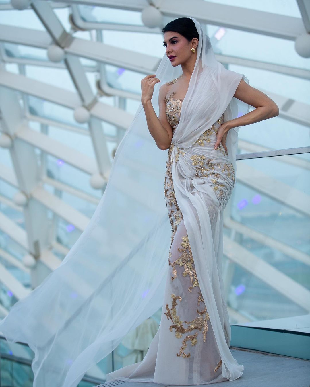 Jacqueline Fernandez's magic on the stage of IIFA Awards, 15685