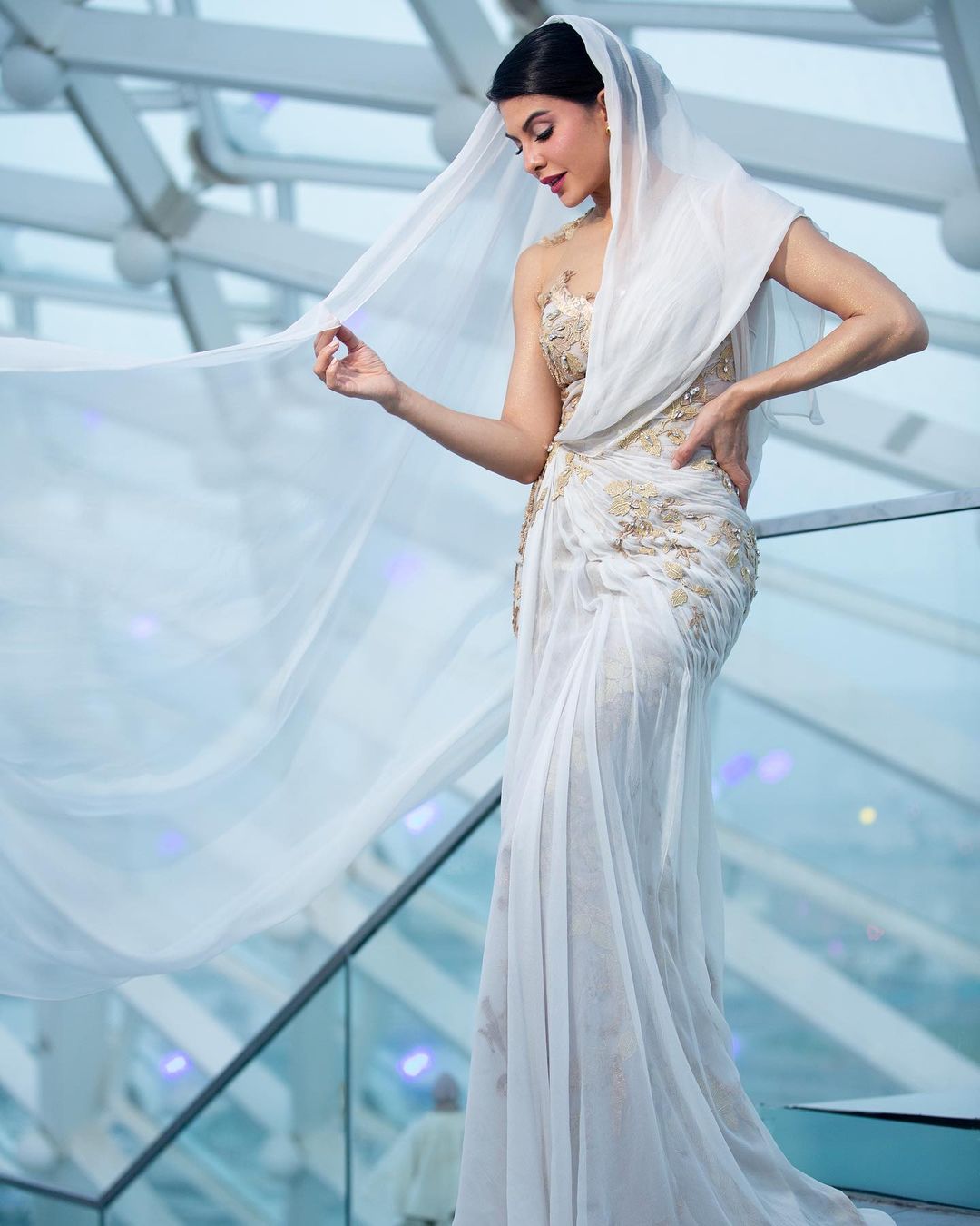 Jacqueline Fernandez's magic on the stage of IIFA Awards, 15688