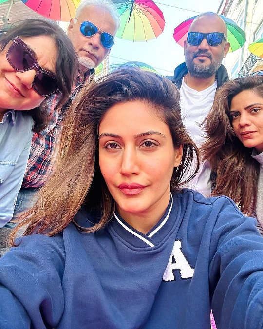 Surbhi Chandna is making a splash in Lisbon, see photos 13136