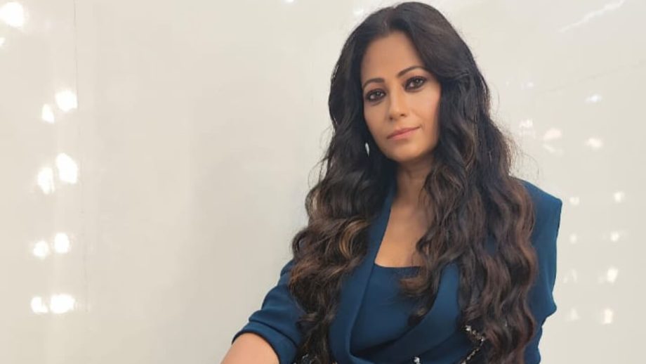 Bigg Boss OTT 2 : बिग बॉस में बेटे को याद कर फूट-फूटकर रोई आलिया सिद्दिकी ! कहा- अगर तलाक नही लेती तो इस तरह बच्चों को छोड़कर नही आती !