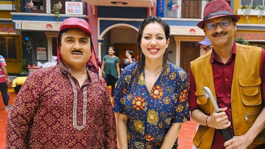 Tmkoc: मुनमुन दत्ता उर्फ बबीता जी ने शो के 15 साल पुरे होने पर शेयर की खास तसवीर, देखें तस्वीरें