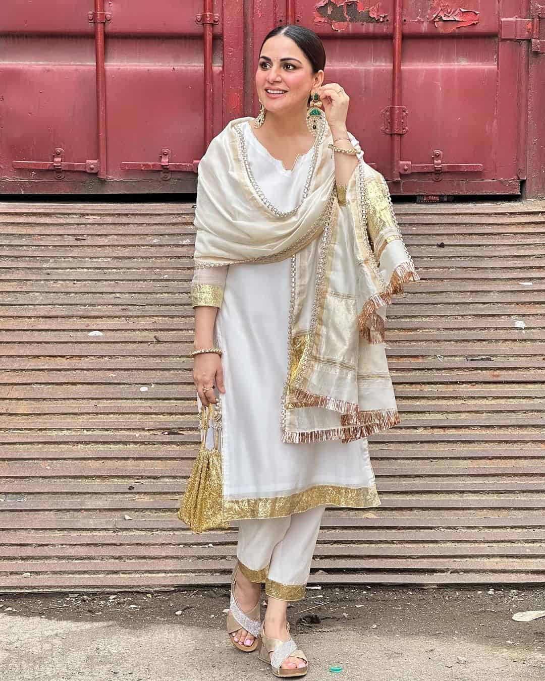Kundali Bhagya फेम Shraddha Aarya की खुबसूरती के दीवाने हुए यूर्जस, देखें सबूत 21359