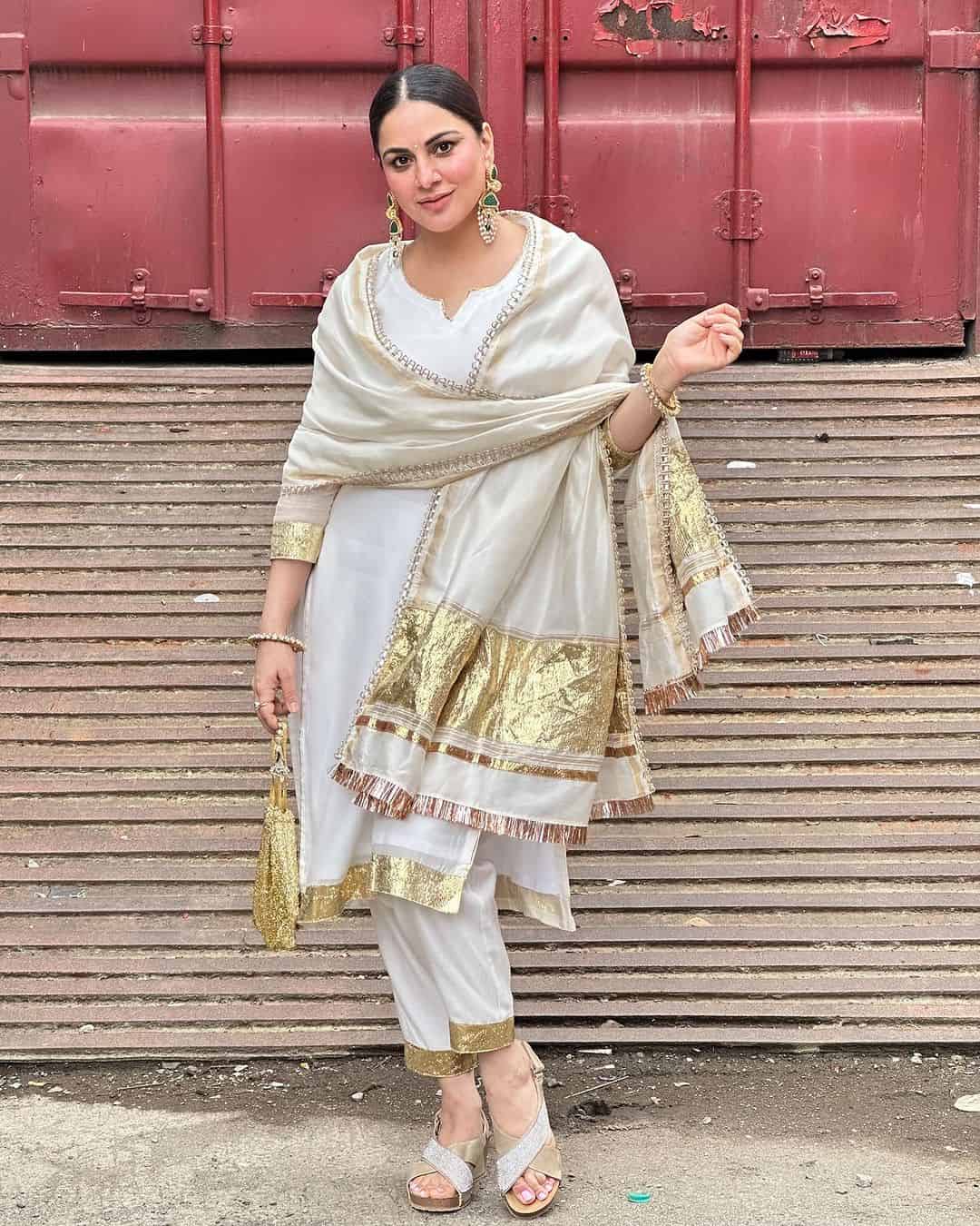 Kundali Bhagya फेम Shraddha Aarya की खुबसूरती के दीवाने हुए यूर्जस, देखें सबूत 21360