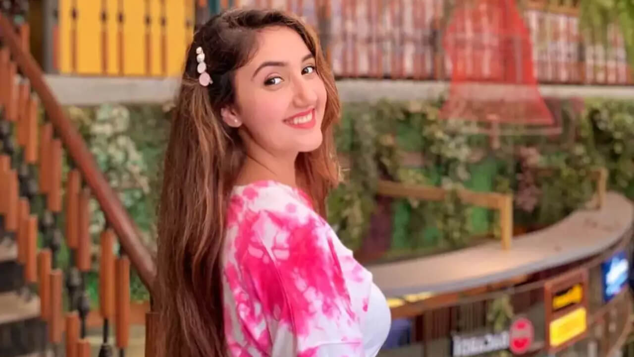 फिल्म ‘तू चाहिए’ में मुख्य भूमिका में नजर आएंगी अश्नूर कौर