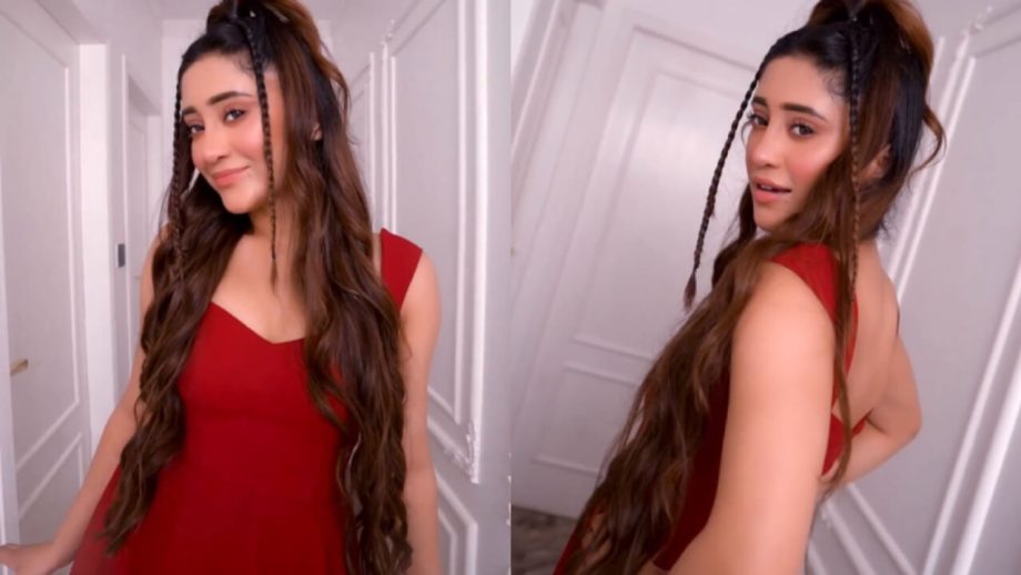 शिवांगी जोशी के दमदार डांस मूव्स से इंटरनेट पर मची खलबली, देखें वीडियो