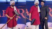 Gadar 2 की अपार सफलता के बाद प्रेस कॉन्फ्रेंस में हथौड़ा लेकर पहुंचे Sunny Deol, देखें वीडियो