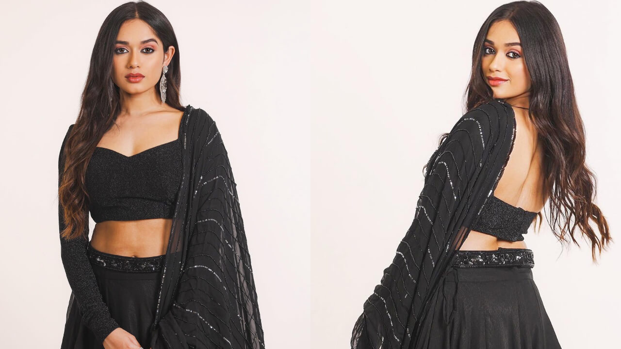 झुमके में जन्नत की हूर परी लग रही है जन्नत ज़ुबैर रहमानी, चुराया फैंस का दिल