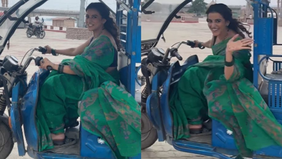 अक्षरा सिंह बनी रिक्शा ड्राइवर, बिना चाबी के चलाया रिक्शा