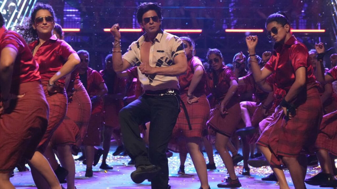 चेन्नई एक्सप्रेस’ से लेकर ‘जवान’ तक:  शाहरुख खान के लुंगी स्टाइल की दीवाने हुए दर्शक