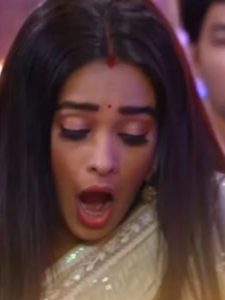 Kumkum Bhagya: गुंडों ने प्राची को बनाया बंधक