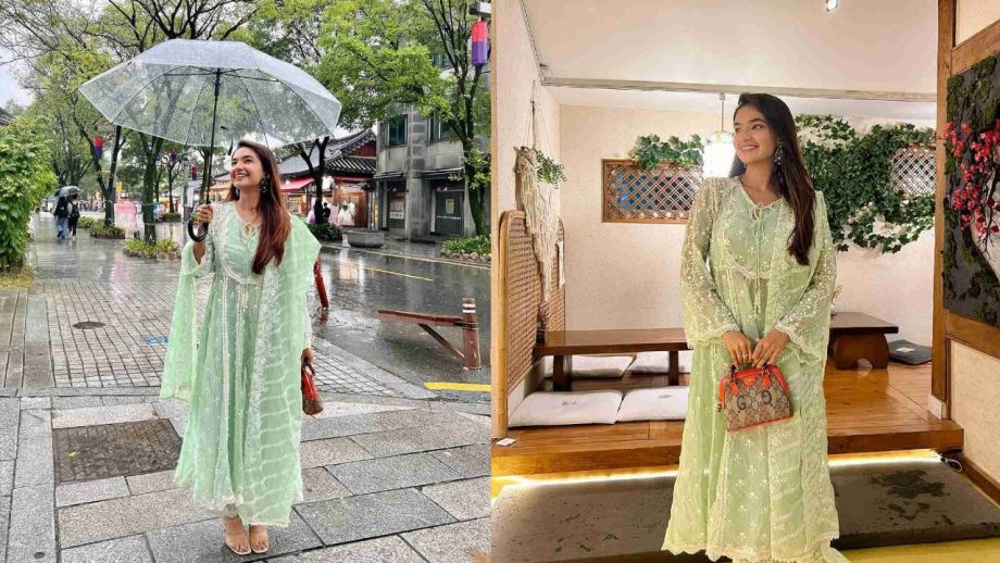 देसी गर्ल अनुष्का सेन ने कोरिया में बिखेरा ग्लैमर का जादू , देसी लुक में किया रॉक देसी गर्ल अनुष्का सेन ने कोरिया में बिखेरा ग्लैमर का जादू , देसी लुक में किया रॉक