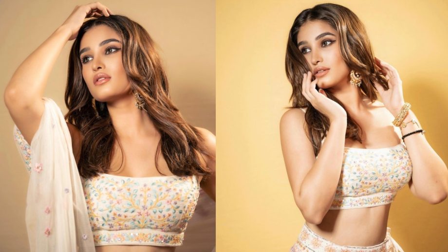 लहंगे में बिल्कुल हूर परी लगती है रविना टंडन की बेटी राशा थडानी, देखें सबूत