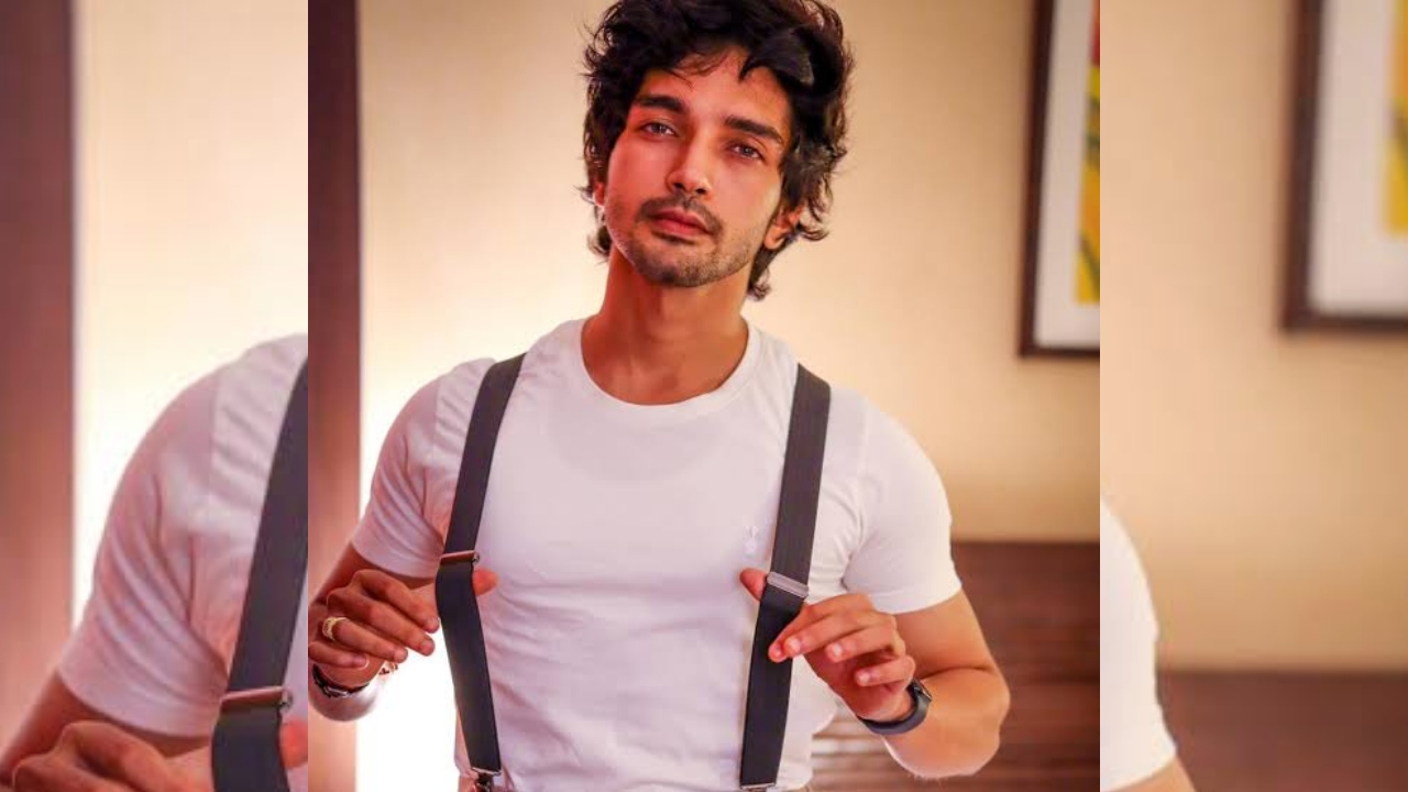 हर्ष राजपूत उर्फ रोमी ने स्टार प्लस के शो तेरी मेरी डोरियां में अपनी एंट्री पर कहा, “रोमी साज़िश और सस्पेंस से भरा है”